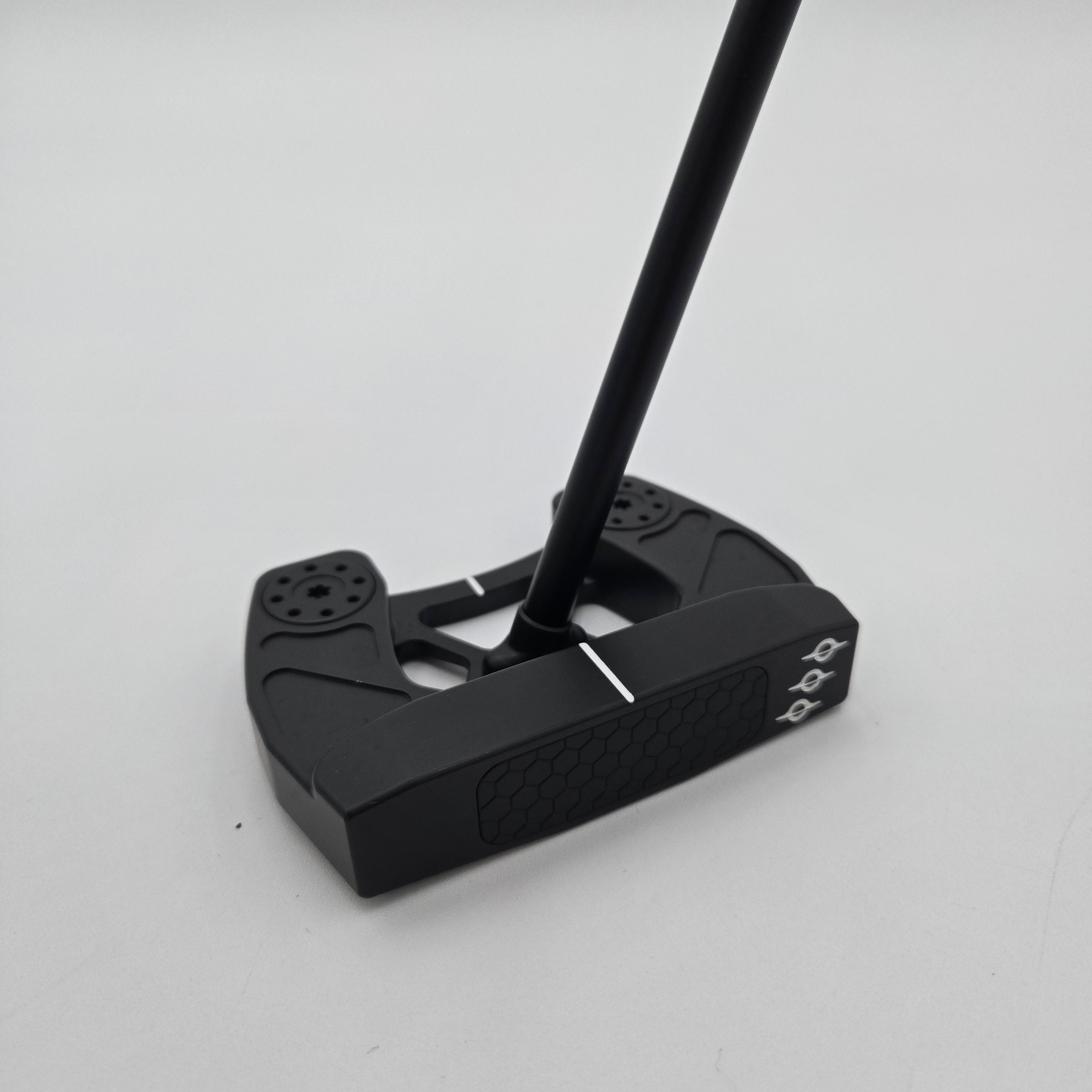#100 Goliath CenterFire/ 34''/ Right Hand/ Black (8/10)