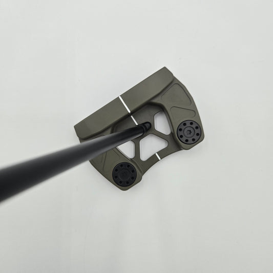 #101 Goliath CenterFire/ 34''/ Right Hand/ Olive Drab (8/10)