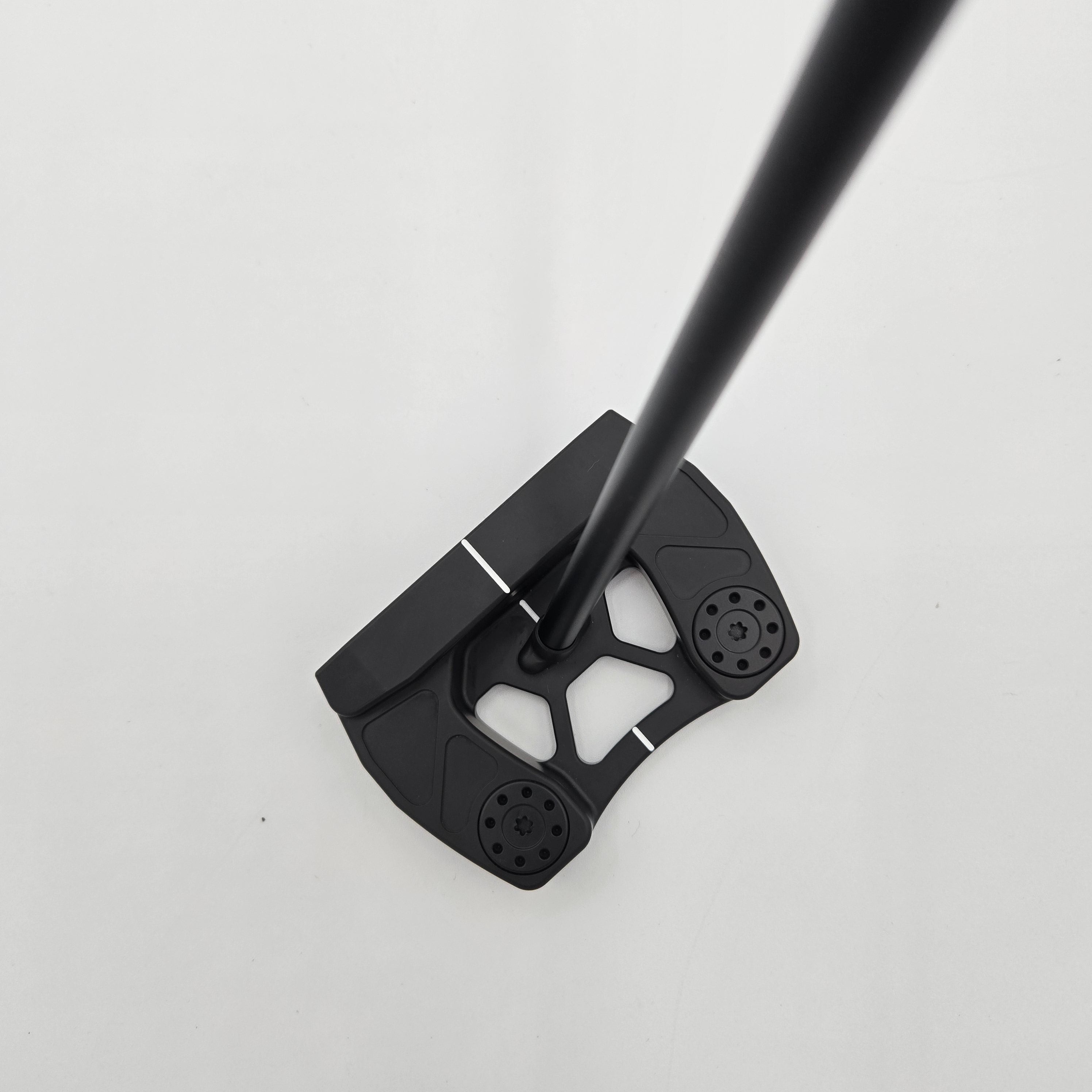 #104 Goliath CenterFire/ 34''/ Left Hand/ Black (9/10)