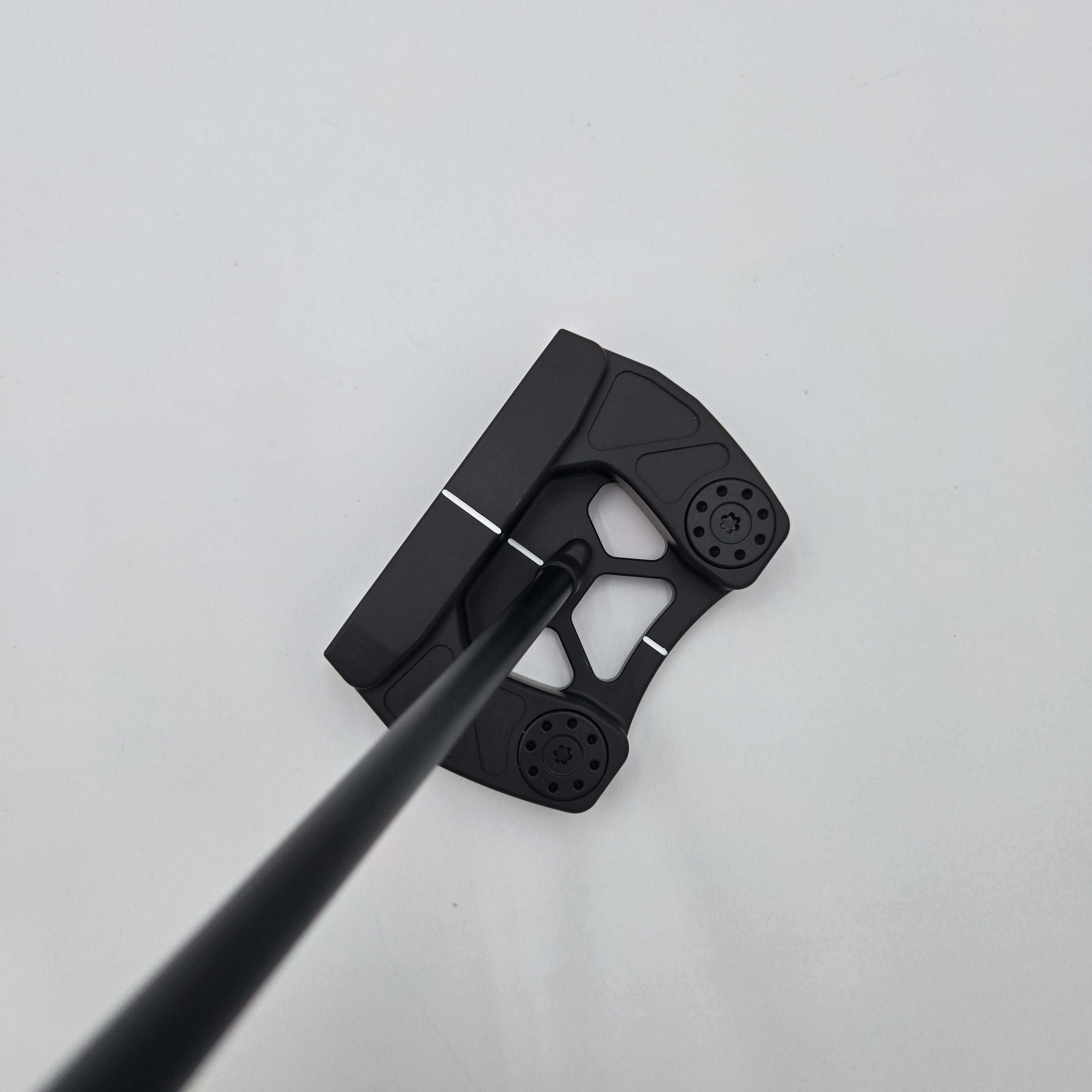 #108 Goliath CenterFire/ 35''/ Right Hand/ Black (10/10)