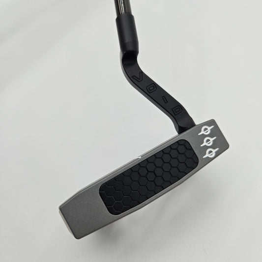 #112 Goliath / 35''/ Right Hand/ Silver (9/10)
