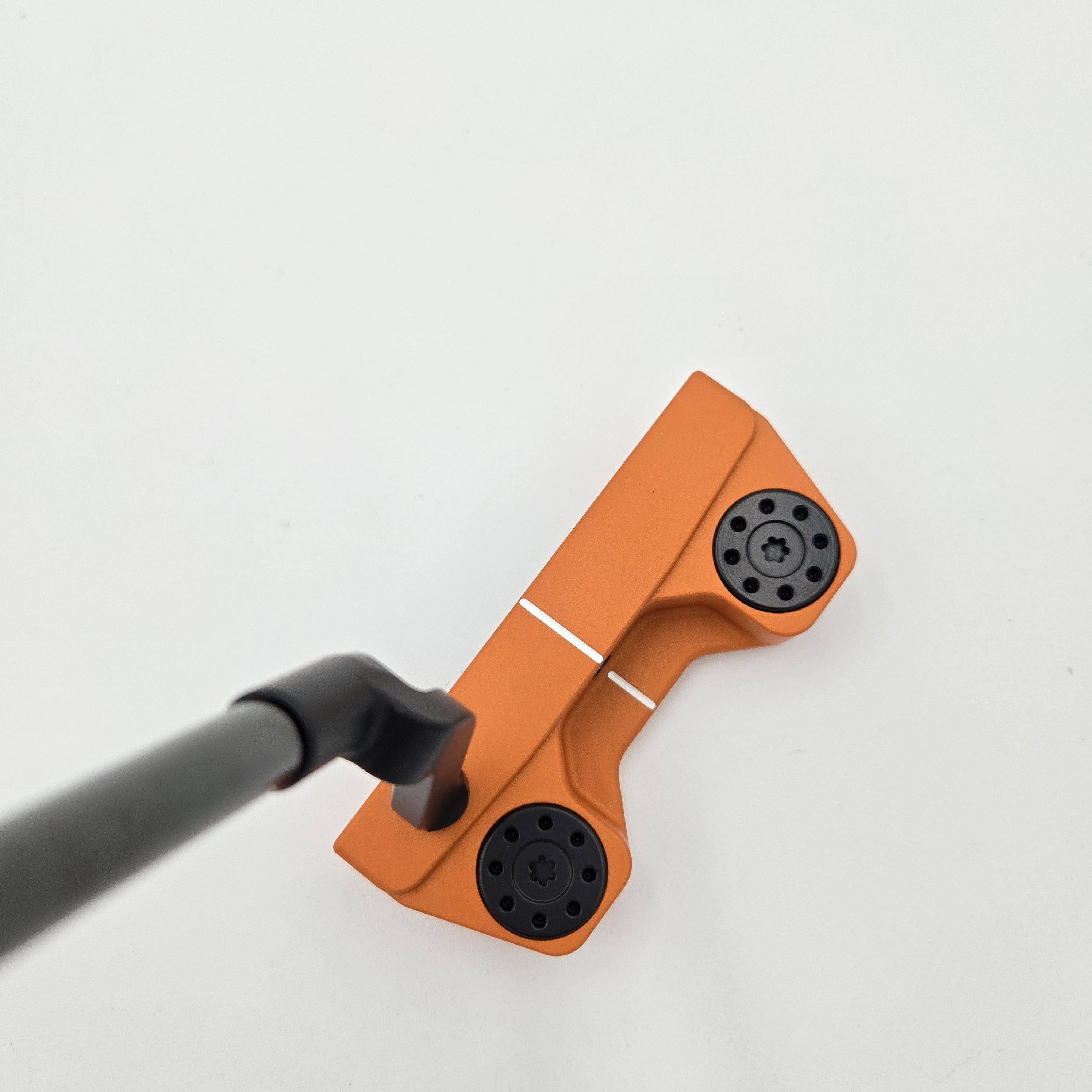 #116 Saber / 34''/ Right Hand/ Metallic Orange (10/10)