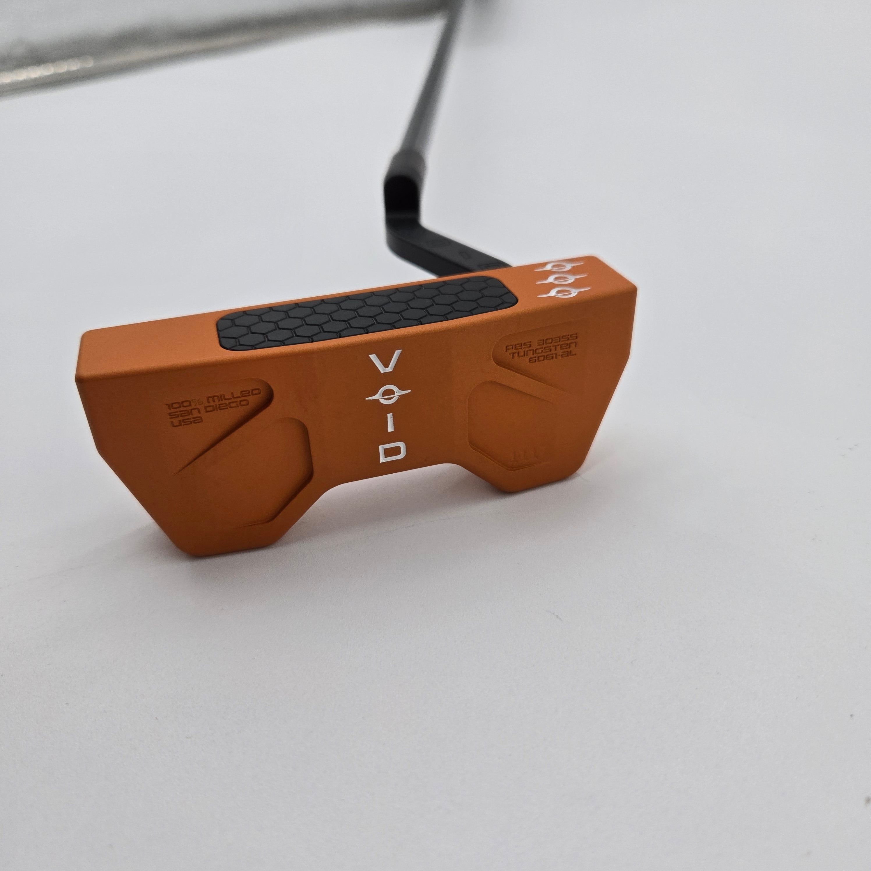 #116 Saber / 34''/ Right Hand/ Metallic Orange (10/10)