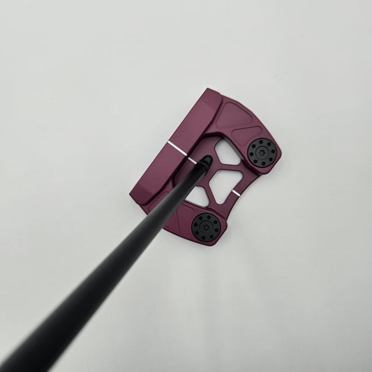 #116 Goliath CenterFire / 33''/ Right Hand/ Black Cherry (9/10)
